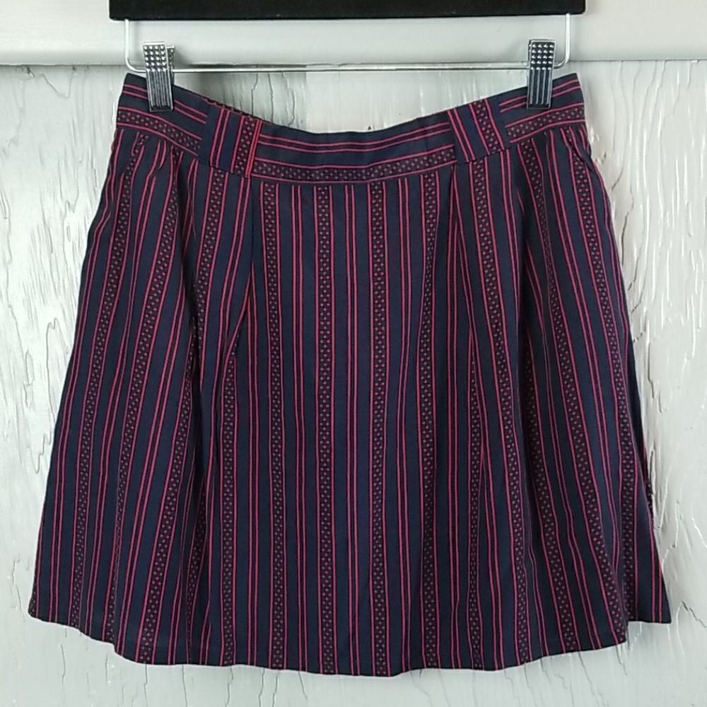 🖤5/$20🖤 I LOVE H 81.. Striped mini.. navy and red
